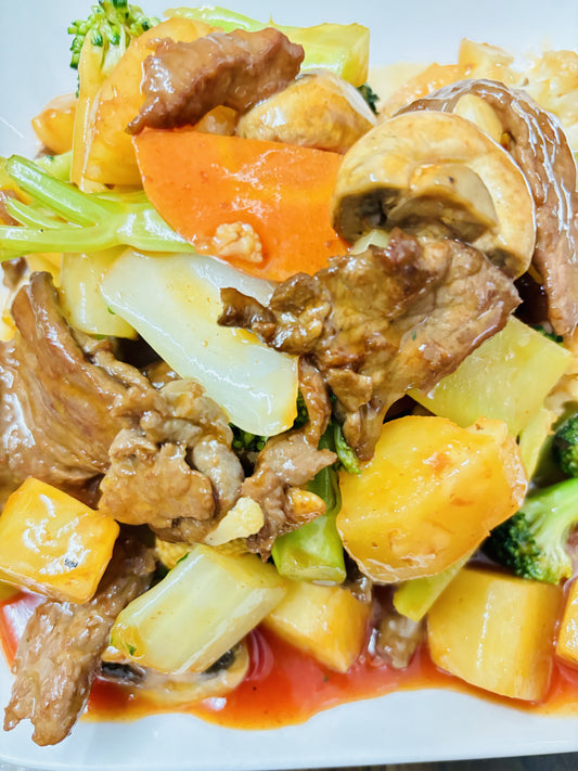 Pan Fried Beef with Pineapple
