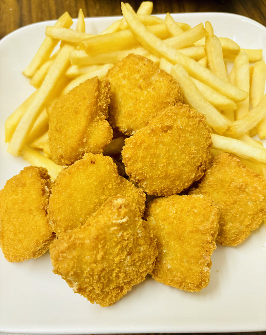 Chicken Nuggets & Fries (Western food available daily until 3pm)